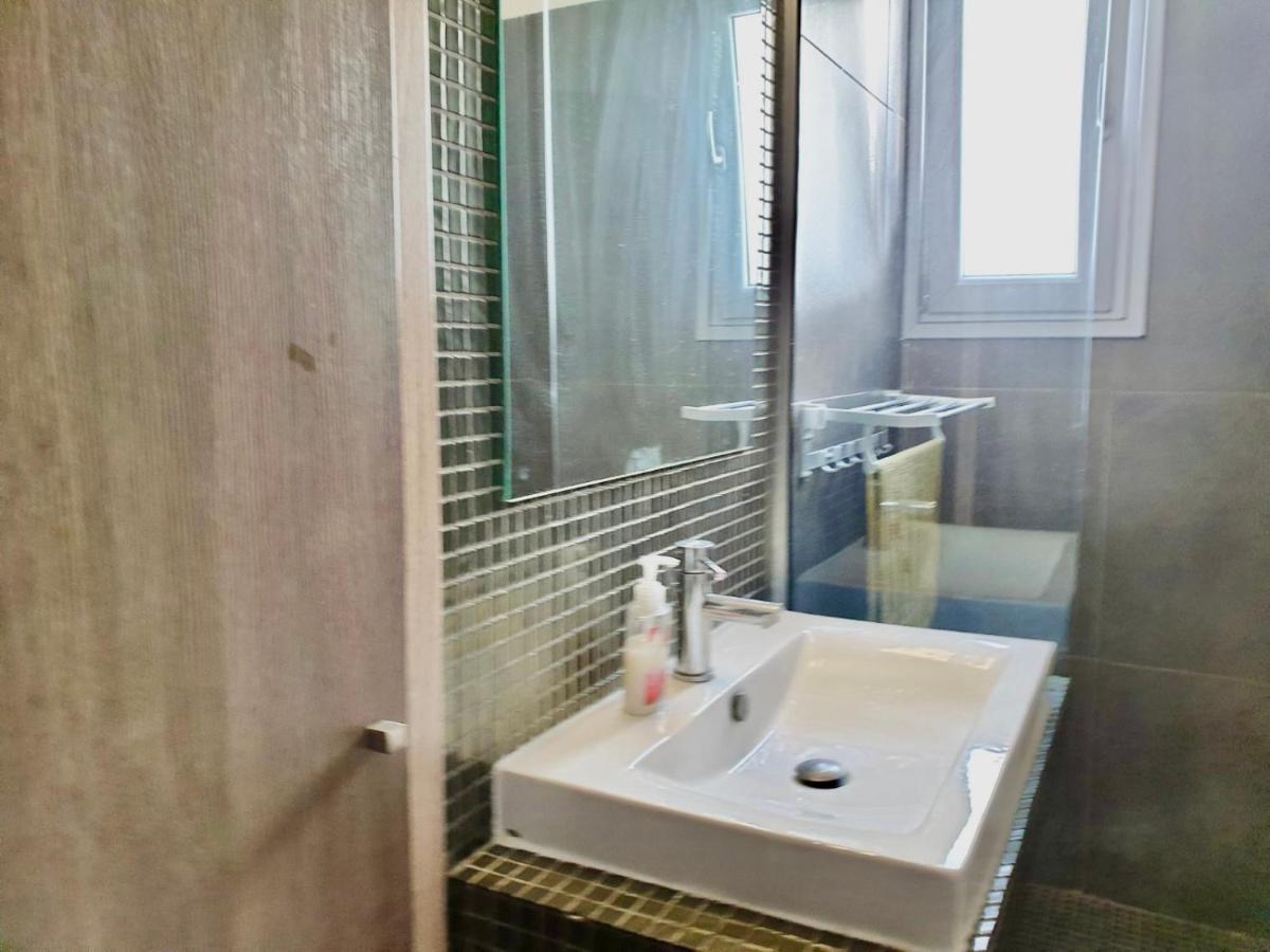 2-Bedroom Appartment In Center Nikosia Exterior foto