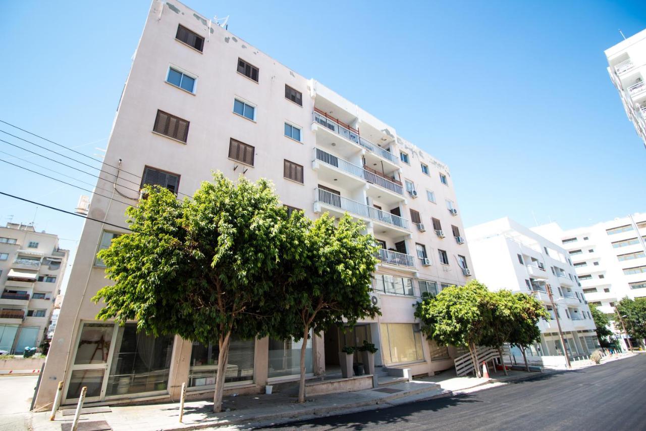2-Bedroom Appartment In Center Nikosia Exterior foto